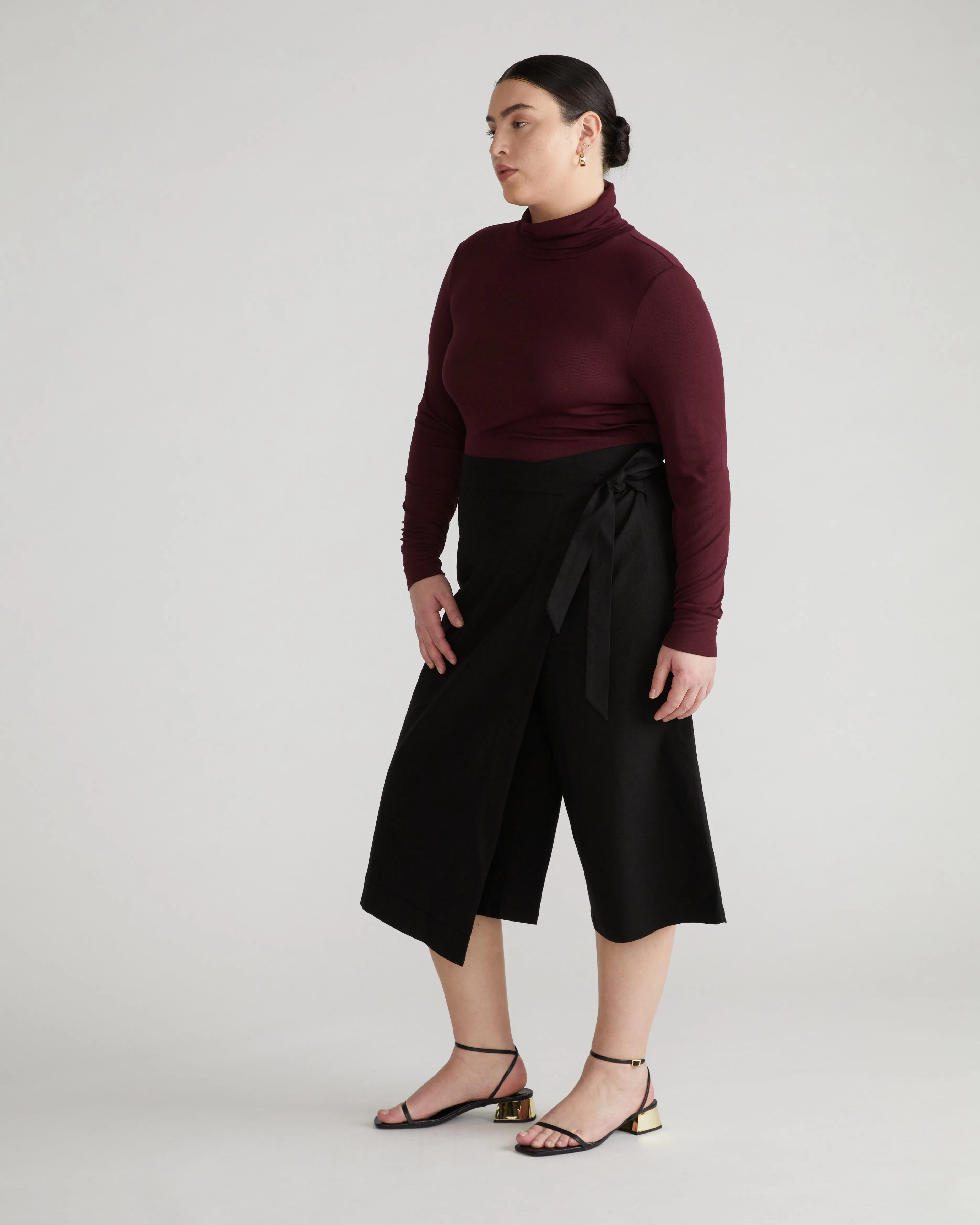 Villa Linen Wrap Culottes - Black